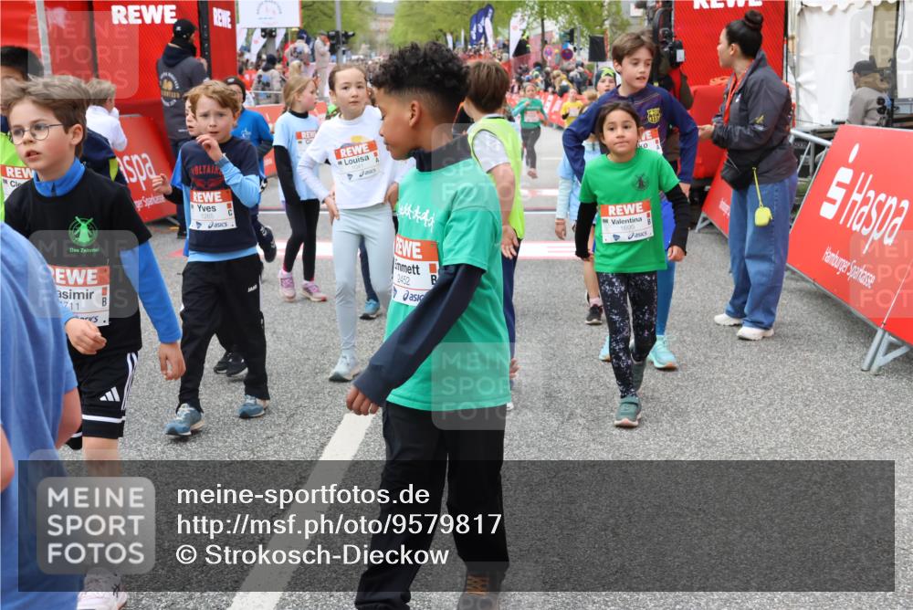 25.04.2026 - Das Zehntel Strokosch-Dieckow http://msf.ph/oto/9579817 25.04.2026 08:54:06 Ziel 1187, 1195, 1202, 1247, 1315, 1356, 1420, 1429, 1569, 1695, 1708, 1711, 1817, 1859, 2120, 2303, 2322, 2466, 2496, 2524, 2727, 2868, 3253, 3300, 3395, 3618, 3998, 1187, 1195, 1202, 1247, 1315, 1356, 1420, 1429, 1569, 1695, 1708, 1711, 1817, 1859, 2120, 2303, 2322, 2466, 2496, 2524, 2727, 2868, 3253, 3300, 3395, 3618, 3998 meine-sportfotos.de