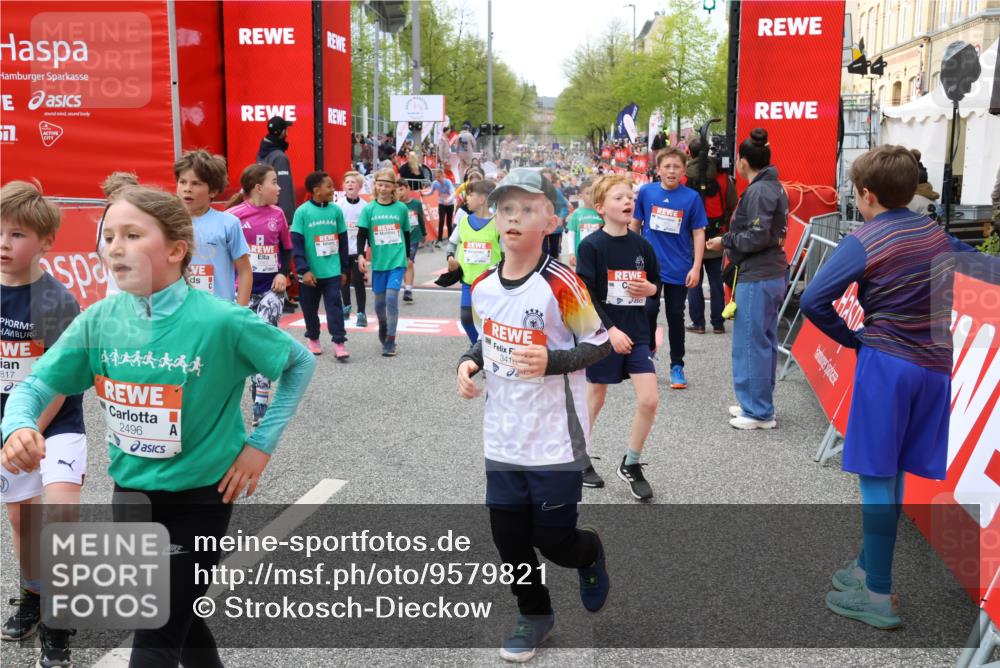 25.04.2026 - Das Zehntel Strokosch-Dieckow http://msf.ph/oto/9579821 25.04.2026 08:54:14 Ziel 1180, 1260, 1298, 1320, 1569, 1899, 2221, 2316, 2322, 2335, 2442, 2461, 2469, 2825, 2865, 2868, 2897, 3231, 3253, 3298, 3300, 3308, 3416, 3501, 3653, 3988, 4031, 1180, 1260, 1298, 1320, 1569, 1899, 2221, 2316, 2322, 2335, 2442, 2461, 2469, 2825, 2865, 2868, 2897, 3231, 3253, 3298, 3300, 3308, 3416, 3501, 3653, 3988, 4031 meine-sportfotos.de
