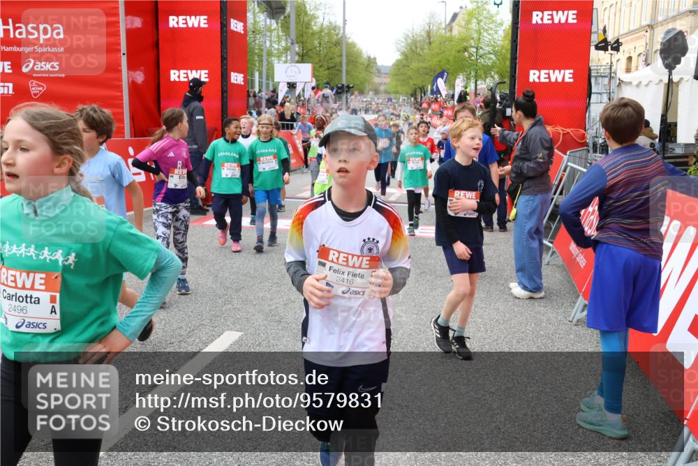 25.04.2026 - Das Zehntel Strokosch-Dieckow http://msf.ph/oto/9579831 25.04.2026 08:54:14 Ziel 1180, 1260, 1298, 1320, 1569, 1899, 2221, 2316, 2322, 2335, 2442, 2461, 2469, 2825, 2865, 2868, 2897, 3231, 3253, 3298, 3300, 3308, 3416, 3501, 3653, 3988, 4031, 1180, 1260, 1298, 1320, 1569, 1899, 2221, 2316, 2322, 2335, 2442, 2461, 2469, 2825, 2865, 2868, 2897, 3231, 3253, 3298, 3300, 3308, 3416, 3501, 3653, 3988, 4031 meine-sportfotos.de