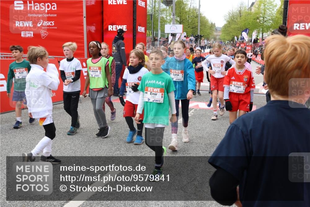25.04.2026 - Das Zehntel Strokosch-Dieckow http://msf.ph/oto/9579841 25.04.2026 08:54:19 Ziel 1053, 1207, 1210, 1213, 1248, 1260, 1516, 1728, 2221, 2279, 2282, 2316, 2332, 2335, 2681, 2825, 2897, 3298, 3307, 3308, 3988, 4031, 1053, 1207, 1210, 1213, 1248, 1260, 1516, 1728, 2221, 2279, 2282, 2316, 2332, 2335, 2681, 2825, 2897, 3298, 3307, 3308, 3988, 4031 meine-sportfotos.de