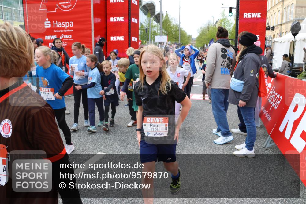 25.04.2026 - Das Zehntel Strokosch-Dieckow http://msf.ph/oto/9579870 25.04.2026 08:54:44 Ziel 1693, 1707, 1783, 1784, 1790, 1796, 1842, 2004, 2016, 2031, 2051, 2067, 2481, 2912, 3015, 3109, 3192, 3312, 3578, 3632, 3677, 3836, 3852, 1693, 1707, 1783, 1784, 1790, 1796, 1842, 2004, 2016, 2031, 2051, 2067, 2481, 2912, 3015, 3109, 3192, 3312, 3578, 3632, 3677, 3836, 3852 meine-sportfotos.de