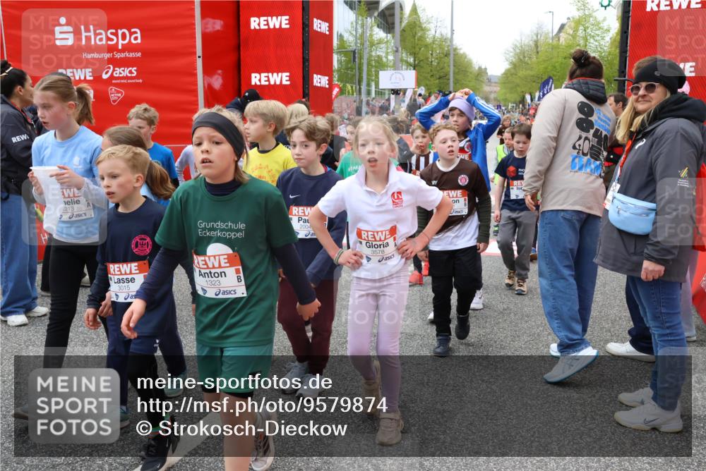 25.04.2026 - Das Zehntel Strokosch-Dieckow http://msf.ph/oto/9579874 25.04.2026 08:54:45 Ziel 1693, 1707, 1783, 1784, 1790, 1796, 1842, 2004, 2481, 2912, 3109, 3192, 3312, 3632, 3677, 3836, 3852, 1693, 1707, 1783, 1784, 1790, 1796, 1842, 2004, 2481, 2912, 3109, 3192, 3312, 3632, 3677, 3836, 3852 meine-sportfotos.de