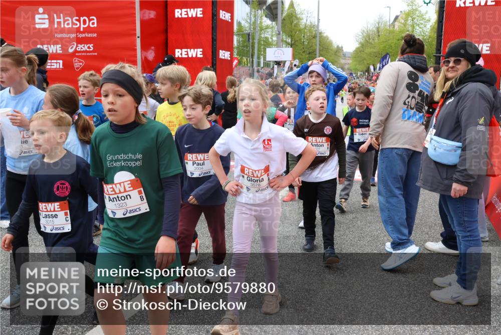 25.04.2026 - Das Zehntel Strokosch-Dieckow http://msf.ph/oto/9579880 25.04.2026 08:54:45 Ziel 1693, 1707, 1783, 1784, 1790, 1796, 1842, 2004, 2481, 2912, 3109, 3192, 3312, 3632, 3677, 3836, 3852, 1693, 1707, 1783, 1784, 1790, 1796, 1842, 2004, 2481, 2912, 3109, 3192, 3312, 3632, 3677, 3836, 3852 meine-sportfotos.de