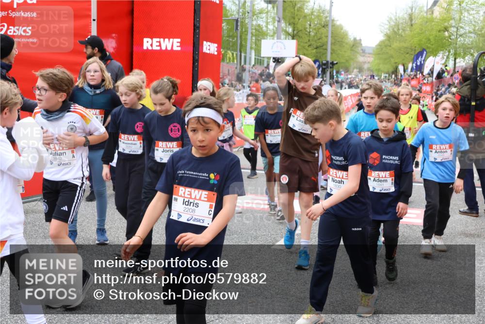 25.04.2026 - Das Zehntel Strokosch-Dieckow http://msf.ph/oto/9579882 25.04.2026 08:54:53 Ziel 1048, 1772, 1830, 1841, 2208, 2770, 2801, 2944, 3039, 3046, 3082, 3088, 3119, 3142, 3172, 3209, 3392, 3413, 3426, 3629, 3634, 3719, 3840, 3842, 1048, 1772, 1830, 1841, 2208, 2770, 2801, 2944, 3039, 3046, 3082, 3088, 3119, 3142, 3172, 3209, 3392, 3413, 3426, 3629, 3634, 3719, 3840, 3842 meine-sportfotos.de