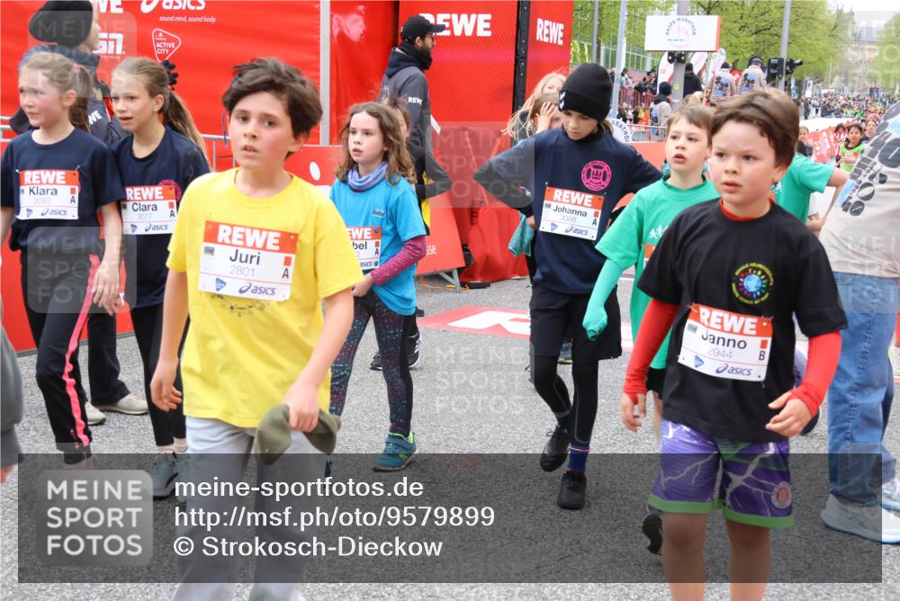 25.04.2026 - Das Zehntel Strokosch-Dieckow http://msf.ph/oto/9579899 25.04.2026 08:55:01 Ziel 1254, 1261, 1407, 1438, 1653, 2422, 2521, 2944, 3077, 3083, 3217, 3505, 3537, 3573, 3589, 3667, 3669, 3676, 3990, 4001, 4003, 1254, 1261, 1407, 1438, 1653, 2422, 2521, 2944, 3077, 3083, 3217, 3505, 3537, 3573, 3589, 3667, 3669, 3676, 3990, 4001, 4003 meine-sportfotos.de