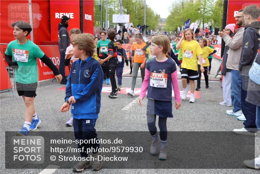 25.04.2026 - Das Zehntel Strokosch-Dieckow http://msf.ph/oto/9579930 25.04.2026 08:55:13 Ziel 1104, 1263, 1301, 1374, 1539, 1676, 1697, 1787, 2408, 2505, 2520, 2568, 2776, 2791, 2814, 2978, 3131, 3267, 3502, 3594, 3614, 3630, 3959, 3984, 1104, 1263, 1301, 1374, 1539, 1676, 1697, 1787, 2408, 2505, 2520, 2568, 2776, 2791, 2814, 2978, 3131, 3267, 3502, 3594, 3614, 3630, 3959, 3984 meine-sportfotos.de