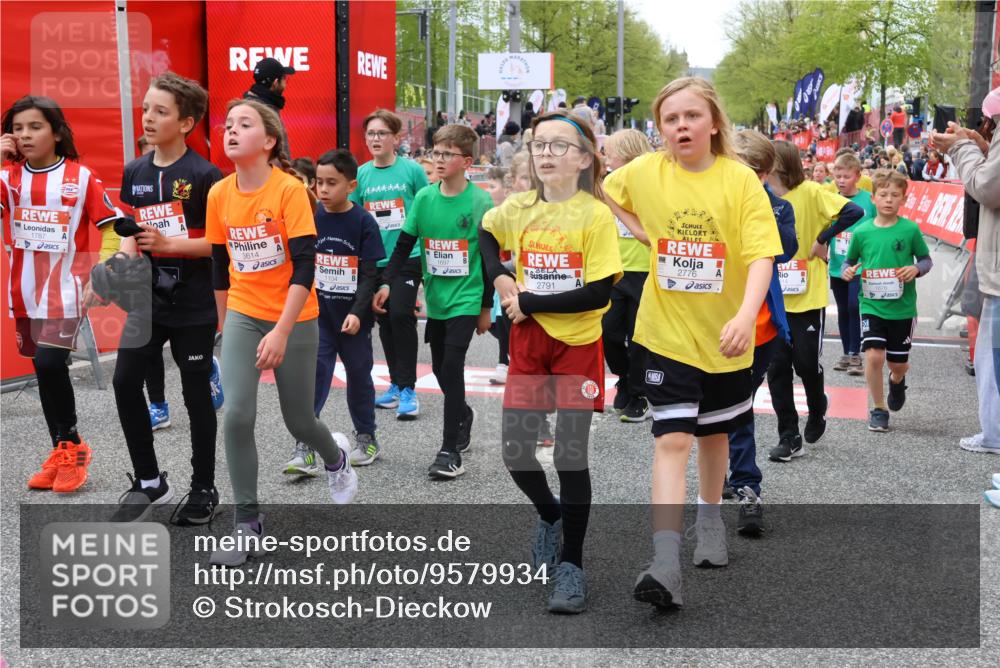 25.04.2026 - Das Zehntel Strokosch-Dieckow http://msf.ph/oto/9579934 25.04.2026 08:55:15 Ziel 1104, 1301, 1374, 1436, 1539, 1644, 1676, 1697, 1787, 2408, 2475, 2505, 2520, 2568, 2764, 2776, 2791, 2814, 3131, 3267, 3502, 3532, 3594, 3614, 3630, 3959, 3984, 1104, 1301, 1374, 1436, 1539, 1644, 1676, 1697, 1787, 2408, 2475, 2505, 2520, 2568, 2764, 2776, 2791, 2814, 3131, 3267, 3502, 3532, 3594, 3614, 3630, 3959, 3984 meine-sportfotos.de