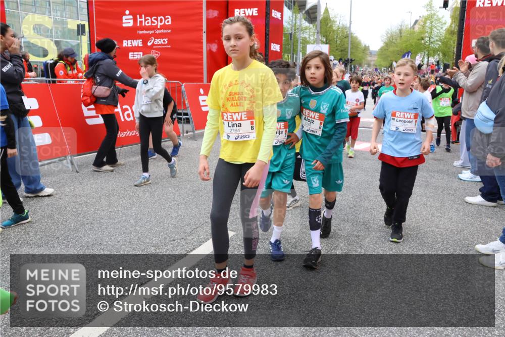 25.04.2026 - Das Zehntel Strokosch-Dieckow http://msf.ph/oto/9579983 25.04.2026 08:55:23 Ziel 1201, 1346, 1436, 1506, 1760, 1922, 1985, 2045, 2049, 2072, 2249, 2264, 2298, 2510, 2591, 2649, 2738, 2859, 2977, 3102, 3146, 3592, 3759, 3853, 3916, 3986, 1201, 1346, 1436, 1506, 1760, 1922, 1985, 2045, 2049, 2072, 2249, 2264, 2298, 2510, 2591, 2649, 2738, 2859, 2977, 3102, 3146, 3592, 3759, 3853, 3916, 3986 meine-sportfotos.de