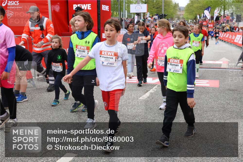 25.04.2026 - Das Zehntel Strokosch-Dieckow http://msf.ph/oto/9580003 25.04.2026 08:55:31 Ziel 1655, 1868, 1874, 2211, 2251, 2269, 2286, 2591, 2639, 2641, 2654, 2883, 3074, 3089, 3173, 3201, 3258, 3593, 1655, 1868, 1874, 2211, 2251, 2269, 2286, 2591, 2639, 2641, 2654, 2883, 3074, 3089, 3173, 3201, 3258, 3593 meine-sportfotos.de