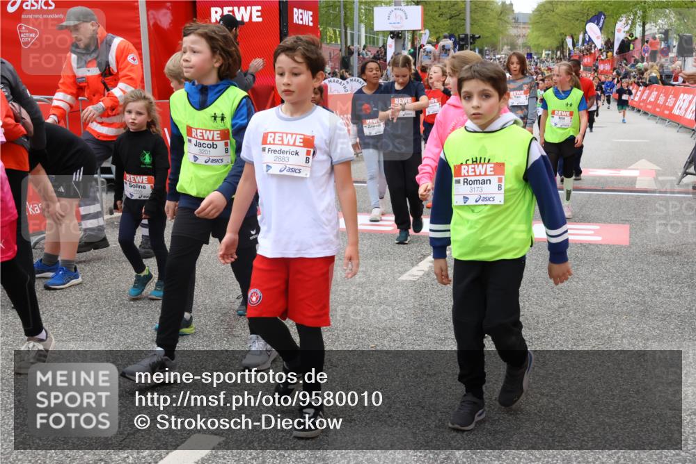 25.04.2026 - Das Zehntel Strokosch-Dieckow http://msf.ph/oto/9580010 25.04.2026 08:55:31 Ziel 1655, 1868, 1874, 2211, 2251, 2269, 2286, 2591, 2639, 2641, 2654, 2883, 3074, 3089, 3173, 3201, 3258, 3593, 1655, 1868, 1874, 2211, 2251, 2269, 2286, 2591, 2639, 2641, 2654, 2883, 3074, 3089, 3173, 3201, 3258, 3593 meine-sportfotos.de