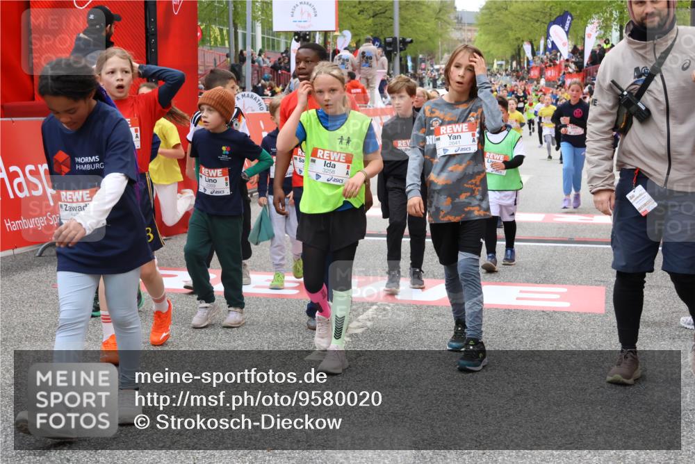 25.04.2026 - Das Zehntel Strokosch-Dieckow http://msf.ph/oto/9580020 25.04.2026 08:55:35 Ziel 1743, 1937, 2211, 2219, 2225, 2251, 2286, 2639, 2641, 2654, 2733, 2763, 2940, 3096, 3294, 1743, 1937, 2211, 2219, 2225, 2251, 2286, 2639, 2641, 2654, 2733, 2763, 2940, 3096, 3294 meine-sportfotos.de