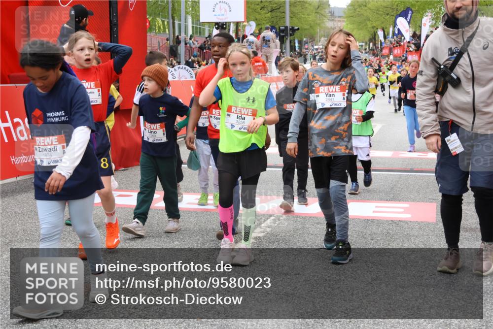 25.04.2026 - Das Zehntel Strokosch-Dieckow http://msf.ph/oto/9580023 25.04.2026 08:55:35 Ziel 1743, 1937, 2211, 2219, 2225, 2251, 2286, 2639, 2641, 2654, 2733, 2763, 2940, 3096, 3294, 1743, 1937, 2211, 2219, 2225, 2251, 2286, 2639, 2641, 2654, 2733, 2763, 2940, 3096, 3294 meine-sportfotos.de