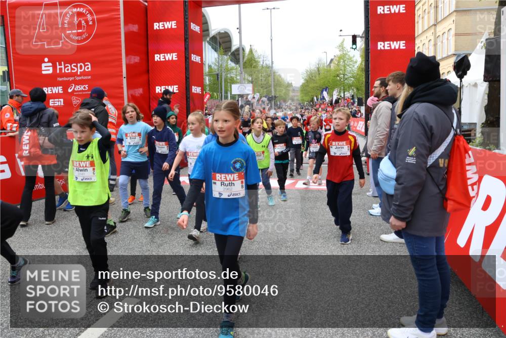 25.04.2026 - Das Zehntel Strokosch-Dieckow http://msf.ph/oto/9580046 25.04.2026 08:55:55 Ziel 1266, 1297, 1300, 1306, 1340, 1834, 1867, 2459, 2608, 2619, 2828, 2962, 3120, 3141, 3247, 3340, 3379, 3506, 3731, 3756, 3760, 3783, 3826, 3828, 3831, 3958, 4009, 4041, 1266, 1297, 1300, 1306, 1340, 1834, 1867, 2459, 2608, 2619, 2828, 2962, 3120, 3141, 3247, 3340, 3379, 3506, 3731, 3756, 3760, 3783, 3826, 3828, 3831, 3958, 4009, 4041 meine-sportfotos.de