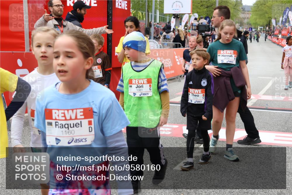 25.04.2026 - Das Zehntel Strokosch-Dieckow http://msf.ph/oto/9580160 25.04.2026 08:56:18 Ziel 1056, 1070, 1160, 1424, 1565, 1614, 1975, 2037, 2056, 2387, 2398, 2682, 2769, 3105, 3445, 3516, 3757, 3814, 3893, 4006, 1056, 1070, 1160, 1424, 1565, 1614, 1975, 2037, 2056, 2387, 2398, 2682, 2769, 3105, 3445, 3516, 3757, 3814, 3893, 4006 meine-sportfotos.de
