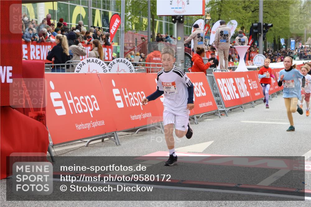 25.04.2026 - Das Zehntel Strokosch-Dieckow http://msf.ph/oto/9580172 25.04.2026 08:58:23 Ziel 1244, 1255, 1571, 1588, 1668, 1673, 1757, 1938, 1951, 1967, 1972, 2185, 2205, 2216, 2416, 2662, 2773, 2790, 3187, 3276, 3473, 3499, 3591, 3705, 3758, 3795, 3855, 3898, 1244, 1255, 1571, 1588, 1668, 1673, 1757, 1938, 1951, 1967, 1972, 2185, 2205, 2216, 2416, 2662, 2773, 2790, 3187, 3276, 3473, 3499, 3591, 3705, 3758, 3795, 3855, 3898 meine-sportfotos.de