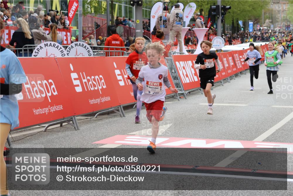 25.04.2026 - Das Zehntel Strokosch-Dieckow http://msf.ph/oto/9580221 25.04.2026 08:58:26 Ziel 1244, 1255, 1455, 1571, 1588, 1668, 1673, 1757, 1938, 1951, 1967, 1972, 2185, 2216, 2288, 2289, 2416, 2423, 2428, 2773, 2790, 2853, 3160, 3276, 3473, 3499, 3591, 3758, 3795, 3846, 3855, 3898, 1244, 1255, 1455, 1571, 1588, 1668, 1673, 1757, 1938, 1951, 1967, 1972, 2185, 2216, 2288, 2289, 2416, 2423, 2428, 2773, 2790, 2853, 3160, 3276, 3473, 3499, 3591, 3758, 3795, 3846, 3855, 3898 meine-sportfotos.de