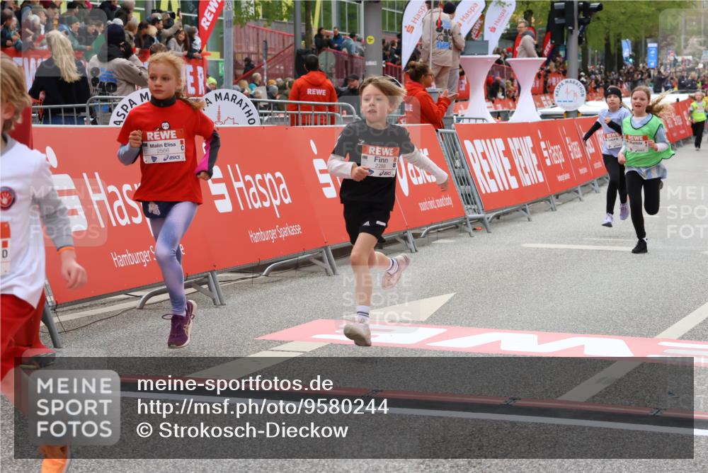 25.04.2026 - Das Zehntel Strokosch-Dieckow http://msf.ph/oto/9580244 25.04.2026 08:58:27 Ziel 1244, 1255, 1455, 1571, 1588, 1673, 1754, 1757, 1938, 1951, 1967, 1972, 2185, 2216, 2288, 2289, 2416, 2423, 2428, 2773, 2790, 2853, 3160, 3276, 3473, 3499, 3591, 3795, 3846, 3855, 3898, 1244, 1255, 1455, 1571, 1588, 1673, 1754, 1757, 1938, 1951, 1967, 1972, 2185, 2216, 2288, 2289, 2416, 2423, 2428, 2773, 2790, 2853, 3160, 3276, 3473, 3499, 3591, 3795, 3846, 3855, 3898 meine-sportfotos.de