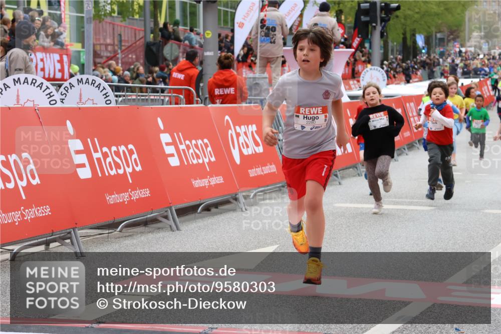 25.04.2026 - Das Zehntel Strokosch-Dieckow http://msf.ph/oto/9580303 25.04.2026 08:58:35 Ziel 1578, 1754, 1961, 1990, 2280, 2566, 3001, 3034, 3342, 3344, 4029, 1578, 1754, 1961, 1990, 2280, 2566, 3001, 3034, 3342, 3344, 4029 meine-sportfotos.de