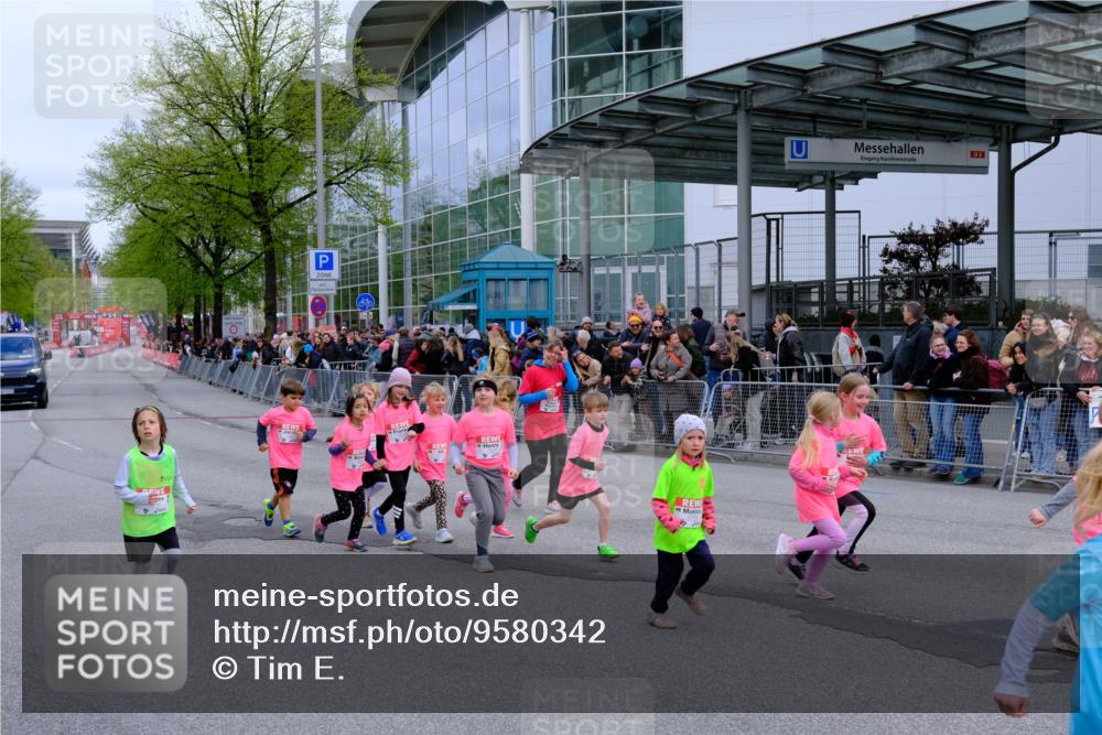 25.04.2026 - Das Zehntel Tim E. http://msf.ph/oto/9580342 25.04.2026 12:36:47 Ziel  meine-sportfotos.de