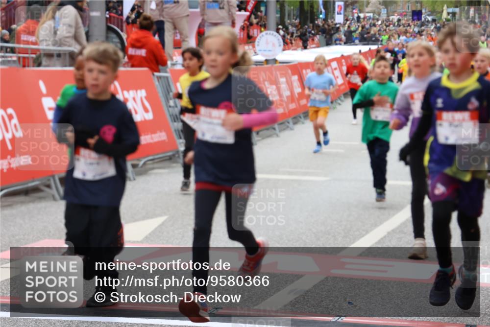 25.04.2026 - Das Zehntel Strokosch-Dieckow http://msf.ph/oto/9580366 25.04.2026 08:58:41 Ziel 1578, 1648, 1819, 1953, 1990, 2280, 2809, 3001, 3030, 3034, 3067, 3179, 3224, 3342, 3344, 3466, 3804, 3813, 3931, 1578, 1648, 1819, 1953, 1990, 2280, 2809, 3001, 3030, 3034, 3067, 3179, 3224, 3342, 3344, 3466, 3804, 3813, 3931 meine-sportfotos.de