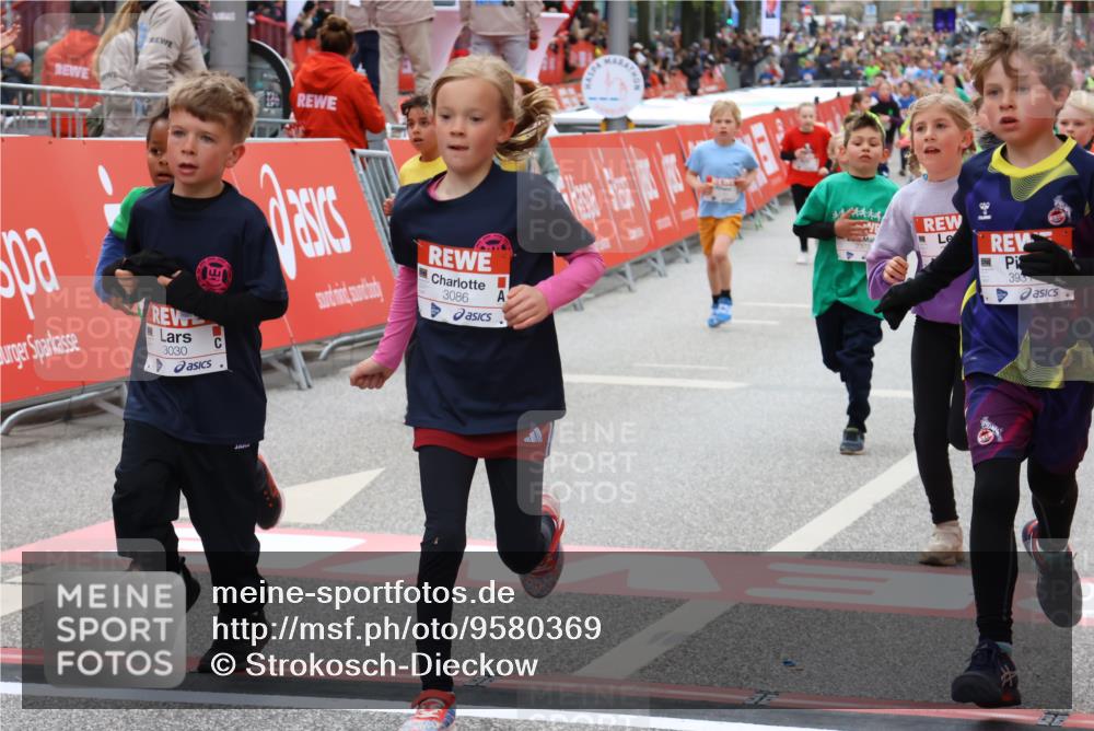 25.04.2026 - Das Zehntel Strokosch-Dieckow http://msf.ph/oto/9580369 25.04.2026 08:58:42 Ziel 1538, 1578, 1648, 1819, 1953, 1990, 2280, 2809, 3001, 3030, 3034, 3067, 3179, 3224, 3344, 3466, 3804, 3813, 3817, 3931, 1538, 1578, 1648, 1819, 1953, 1990, 2280, 2809, 3001, 3030, 3034, 3067, 3179, 3224, 3344, 3466, 3804, 3813, 3817, 3931 meine-sportfotos.de
