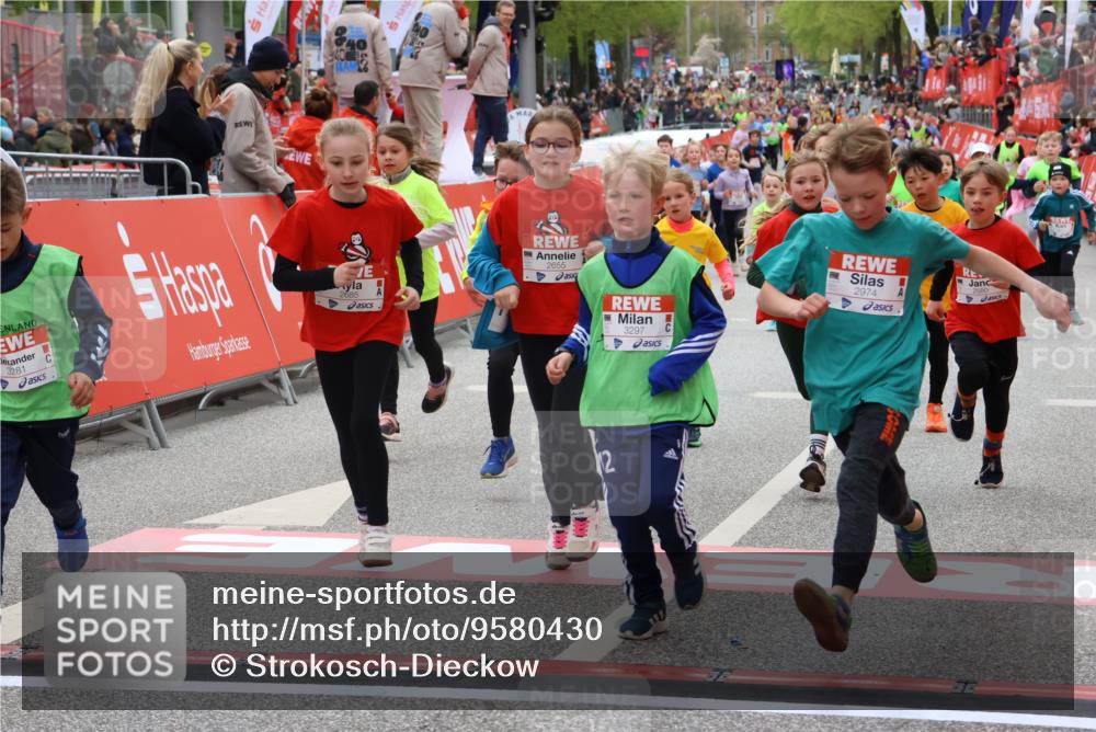 25.04.2026 - Das Zehntel Strokosch-Dieckow http://msf.ph/oto/9580430 25.04.2026 08:58:49 Ziel 1159, 1399, 1538, 1543, 1552, 1656, 2373, 2561, 2580, 2655, 2685, 2821, 2916, 2974, 3067, 3086, 3281, 3297, 3710, 3804, 3817, 3894, 1159, 1399, 1538, 1543, 1552, 1656, 2373, 2561, 2580, 2655, 2685, 2821, 2916, 2974, 3067, 3086, 3281, 3297, 3710, 3804, 3817, 3894 meine-sportfotos.de