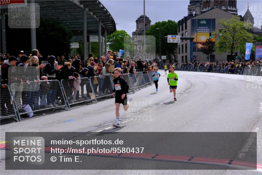 25.04.2026 - Das Zehntel Tim E. http://msf.ph/oto/9580437 25.04.2026 12:47:11 Ziel 10008, 12768, 13028 meine-sportfotos.de