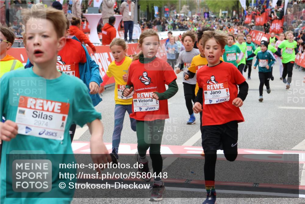25.04.2026 - Das Zehntel Strokosch-Dieckow http://msf.ph/oto/9580448 25.04.2026 08:58:51 Ziel 1159, 1399, 1543, 1552, 1656, 2373, 2561, 2580, 2655, 2685, 2821, 2916, 2947, 2974, 3086, 3281, 3297, 3710, 3894, 1159, 1399, 1543, 1552, 1656, 2373, 2561, 2580, 2655, 2685, 2821, 2916, 2947, 2974, 3086, 3281, 3297, 3710, 3894 meine-sportfotos.de