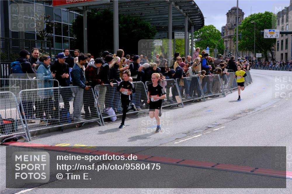 25.04.2026 - Das Zehntel Tim E. http://msf.ph/oto/9580475 25.04.2026 12:47:18 Ziel 10311, 12325, 12768, 12874, 13028 meine-sportfotos.de