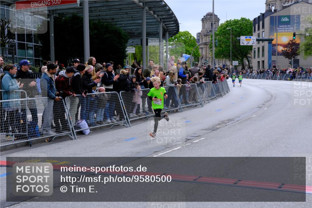25.04.2026 - Das Zehntel Tim E. http://msf.ph/oto/9580500 25.04.2026 12:47:24 Ziel 10311, 12325, 12663, 12874 meine-sportfotos.de
