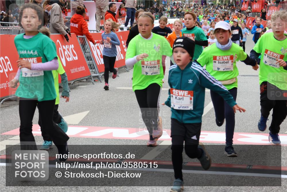 25.04.2026 - Das Zehntel Strokosch-Dieckow http://msf.ph/oto/9580515 25.04.2026 08:58:55 Ziel 1518, 1520, 1522, 1543, 1552, 1733, 2373, 2471, 2476, 2561, 2580, 2655, 2685, 2947, 2974, 3281, 3297, 3710, 3712, 3894, 3911, 1518, 1520, 1522, 1543, 1552, 1733, 2373, 2471, 2476, 2561, 2580, 2655, 2685, 2947, 2974, 3281, 3297, 3710, 3712, 3894, 3911 meine-sportfotos.de
