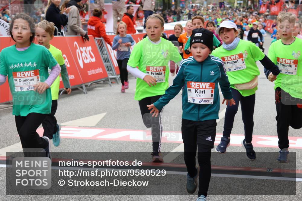 25.04.2026 - Das Zehntel Strokosch-Dieckow http://msf.ph/oto/9580529 25.04.2026 08:58:55 Ziel 1518, 1520, 1522, 1543, 1552, 1733, 2373, 2471, 2476, 2561, 2580, 2655, 2685, 2947, 2974, 3281, 3297, 3710, 3712, 3894, 3911, 1518, 1520, 1522, 1543, 1552, 1733, 2373, 2471, 2476, 2561, 2580, 2655, 2685, 2947, 2974, 3281, 3297, 3710, 3712, 3894, 3911 meine-sportfotos.de
