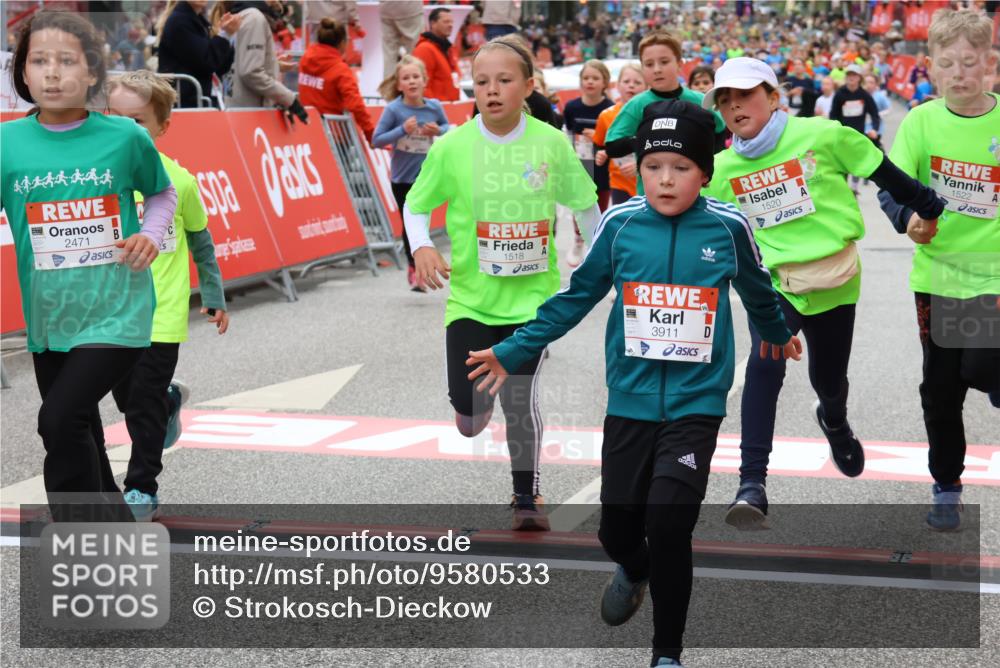 25.04.2026 - Das Zehntel Strokosch-Dieckow http://msf.ph/oto/9580533 25.04.2026 08:58:55 Ziel 1518, 1520, 1522, 1543, 1552, 1733, 2373, 2471, 2476, 2561, 2580, 2655, 2685, 2947, 2974, 3281, 3297, 3710, 3712, 3894, 3911, 1518, 1520, 1522, 1543, 1552, 1733, 2373, 2471, 2476, 2561, 2580, 2655, 2685, 2947, 2974, 3281, 3297, 3710, 3712, 3894, 3911 meine-sportfotos.de