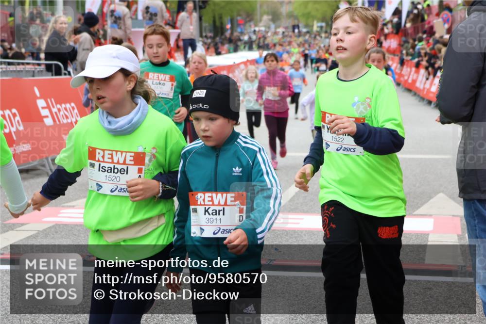 25.04.2026 - Das Zehntel Strokosch-Dieckow http://msf.ph/oto/9580570 25.04.2026 08:58:56 Ziel 1518, 1520, 1522, 1543, 1552, 1733, 2314, 2471, 2476, 2561, 2580, 2655, 2685, 2947, 3346, 3368, 3381, 3687, 3710, 3712, 3894, 3911, 1518, 1520, 1522, 1543, 1552, 1733, 2314, 2471, 2476, 2561, 2580, 2655, 2685, 2947, 3346, 3368, 3381, 3687, 3710, 3712, 3894, 3911 meine-sportfotos.de