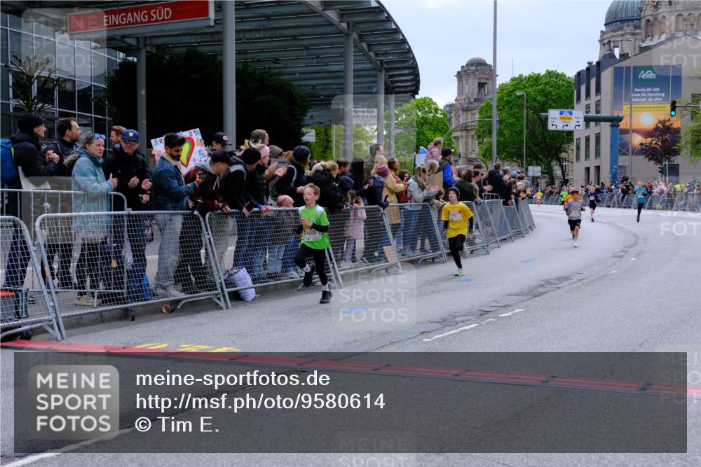 25.04.2026 - Das Zehntel Tim E. http://msf.ph/oto/9580614 25.04.2026 12:47:56 Ziel 10002, 10253, 11343, 11850, 11858, 12140, 12437, 12673, 12752, 12758, 12962 meine-sportfotos.de