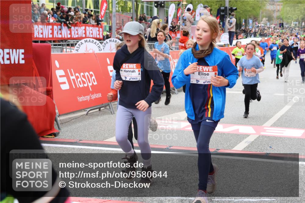 25.04.2026 - Das Zehntel Strokosch-Dieckow http://msf.ph/oto/9580644 25.04.2026 08:59:04 Ziel 1019, 1029, 1156, 1163, 1181, 1211, 1215, 1752, 1808, 2232, 2290, 2314, 2359, 2861, 2992, 3166, 3346, 3353, 3368, 3381, 3687, 3942, 1019, 1029, 1156, 1163, 1181, 1211, 1215, 1752, 1808, 2232, 2290, 2314, 2359, 2861, 2992, 3166, 3346, 3353, 3368, 3381, 3687, 3942 meine-sportfotos.de