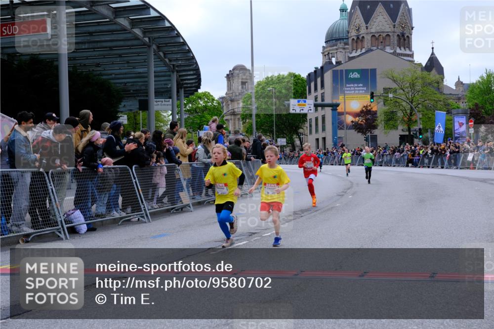 25.04.2026 - Das Zehntel Tim E. http://msf.ph/oto/9580702 25.04.2026 12:48:13 Ziel 10269, 12170, 12257, 12277, 12737 meine-sportfotos.de