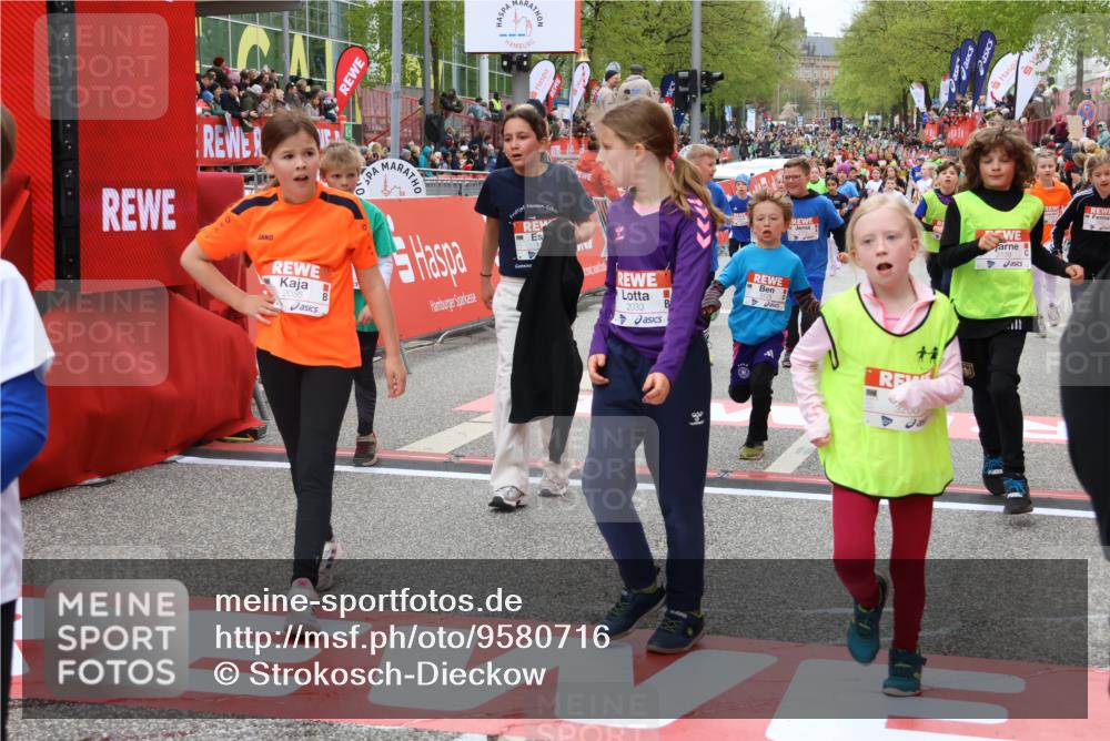 25.04.2026 - Das Zehntel Strokosch-Dieckow http://msf.ph/oto/9580716 25.04.2026 08:59:11 Ziel 1144, 1163, 1181, 1402, 1808, 1892, 1894, 1994, 2030, 2035, 2147, 2150, 2331, 2426, 2861, 2976, 2992, 3158, 3166, 3200, 3278, 3479, 3725, 3955, 1144, 1163, 1181, 1402, 1808, 1892, 1894, 1994, 2030, 2035, 2147, 2150, 2331, 2426, 2861, 2976, 2992, 3158, 3166, 3200, 3278, 3479, 3725, 3955 meine-sportfotos.de