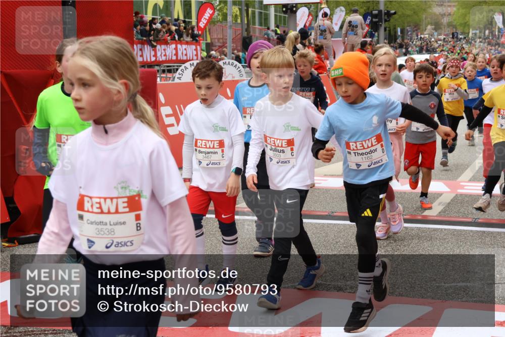 25.04.2026 - Das Zehntel Strokosch-Dieckow http://msf.ph/oto/9580793 25.04.2026 08:59:20 Ziel 1046, 1276, 1512, 1619, 1672, 1755, 1756, 1839, 1964, 2111, 2838, 2854, 2866, 2867, 3257, 3326, 3455, 3467, 3503, 3528, 3538, 3702, 3943, 3965, 1046, 1276, 1512, 1619, 1672, 1755, 1756, 1839, 1964, 2111, 2838, 2854, 2866, 2867, 3257, 3326, 3455, 3467, 3503, 3528, 3538, 3943 meine-sportfotos.de