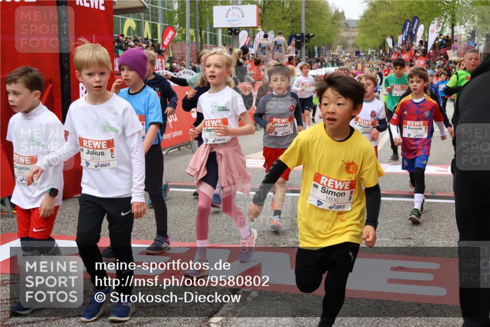 25.04.2026 - Das Zehntel Strokosch-Dieckow http://msf.ph/oto/9580802 25.04.2026 08:59:21 Ziel 1046, 1276, 1512, 1619, 1672, 1755, 1756, 1839, 1964, 1970, 2111, 2345, 2447, 2838, 2854, 2866, 2867, 3326, 3355, 3455, 3467, 3503, 3528, 3538, 3702, 3943, 3965, 1046, 1276, 1512, 1619, 1672, 1755, 1756, 1839, 1964, 1970, 2111, 2345, 2447, 2838, 2854, 2866, 2867, 3326, 3355, 3455, 3467, 3503, 3528, 3538, 3943 meine-sportfotos.de