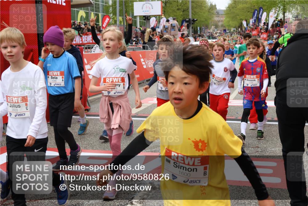 25.04.2026 - Das Zehntel Strokosch-Dieckow http://msf.ph/oto/9580826 25.04.2026 08:59:22 Ziel 1046, 1162, 1276, 1404, 1512, 1600, 1619, 1672, 1755, 1756, 1839, 1964, 1970, 2111, 2345, 2447, 2838, 2854, 2866, 2867, 3143, 3157, 3326, 3355, 3361, 3467, 3486, 3503, 3507, 3528, 3538, 3565, 3702, 3943, 3965, 1046, 1162, 1276, 1404, 1512, 1600, 1619, 1672, 1755, 1756, 1839, 1964, 1970, 2111, 2345, 2447, 2838, 2854, 2866, 2867, 3143, 3157, 3326, 3355, 3361, 3467, 3486, 3503, 3507, 3528, 3538, 3565, 3943 meine-sportfotos.de