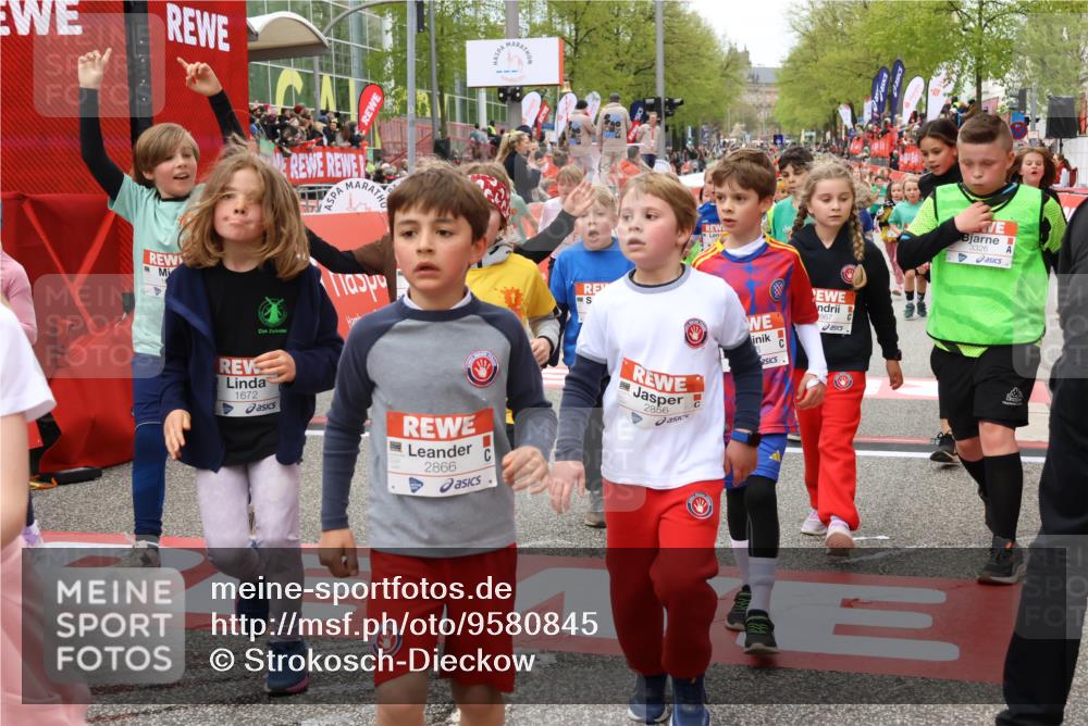 25.04.2026 - Das Zehntel Strokosch-Dieckow http://msf.ph/oto/9580845 25.04.2026 08:59:23 Ziel 1046, 1162, 1276, 1404, 1512, 1600, 1601, 1619, 1672, 1755, 1756, 1966, 1970, 2007, 2111, 2345, 2447, 2838, 2854, 2866, 2867, 3143, 3157, 3326, 3355, 3361, 3467, 3486, 3503, 3507, 3528, 3565, 3702, 3900, 3965, 1046, 1162, 1276, 1404, 1512, 1600, 1601, 1619, 1672, 1755, 1756, 1966, 1970, 2007, 2111, 2345, 2447, 2838, 2854, 2866, 2867, 3143, 3157, 3326, 3355, 3361, 3467, 3486, 3503, 3507, 3528, 3565 meine-sportfotos.de