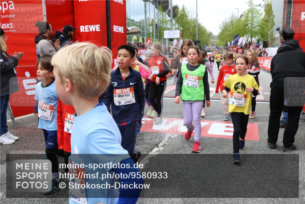 25.04.2026 - Das Zehntel Strokosch-Dieckow http://msf.ph/oto/9580933 25.04.2026 08:59:37 Ziel 1096, 1158, 1177, 1409, 1421, 1544, 1670, 1940, 2022, 2252, 2255, 2337, 2419, 2441, 2465, 2553, 2582, 2771, 2863, 2927, 2955, 2986, 3084, 3095, 3376, 3378, 3403, 3412, 3422, 3438, 3443, 1096, 1158, 1177, 1409, 1421, 1544, 1670, 1940, 2022, 2252, 2255, 2337, 2419, 2441, 2465, 2553, 2582, 2771, 2863, 2927, 2955, 2986, 3084, 3095, 3376, 3378, 3403, 3412, 3422, 3438, 3443 meine-sportfotos.de