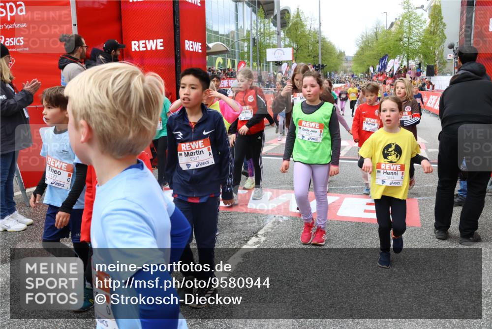 25.04.2026 - Das Zehntel Strokosch-Dieckow http://msf.ph/oto/9580944 25.04.2026 08:59:37 Ziel 1096, 1158, 1177, 1409, 1421, 1544, 1670, 1940, 2022, 2252, 2255, 2337, 2419, 2441, 2465, 2553, 2582, 2771, 2863, 2927, 2955, 2986, 3084, 3095, 3376, 3378, 3403, 3412, 3422, 3438, 3443, 1096, 1158, 1177, 1409, 1421, 1544, 1670, 1940, 2022, 2252, 2255, 2337, 2419, 2441, 2465, 2553, 2582, 2771, 2863, 2927, 2955, 2986, 3084, 3095, 3376, 3378, 3403, 3412, 3422, 3438, 3443 meine-sportfotos.de