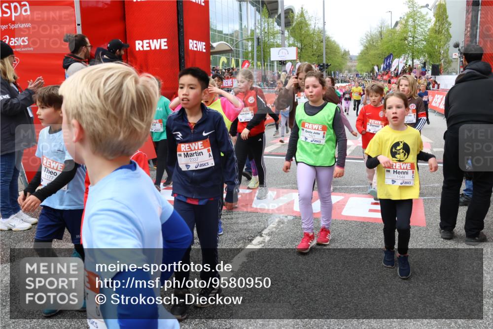 25.04.2026 - Das Zehntel Strokosch-Dieckow http://msf.ph/oto/9580950 25.04.2026 08:59:37 Ziel 1096, 1158, 1177, 1409, 1421, 1544, 1670, 1940, 2022, 2252, 2255, 2337, 2419, 2441, 2465, 2553, 2582, 2771, 2863, 2927, 2955, 2986, 3084, 3095, 3376, 3378, 3403, 3412, 3422, 3438, 3443, 1096, 1158, 1177, 1409, 1421, 1544, 1670, 1940, 2022, 2252, 2255, 2337, 2419, 2441, 2465, 2553, 2582, 2771, 2863, 2927, 2955, 2986, 3084, 3095, 3376, 3378, 3403, 3412, 3422, 3438, 3443 meine-sportfotos.de