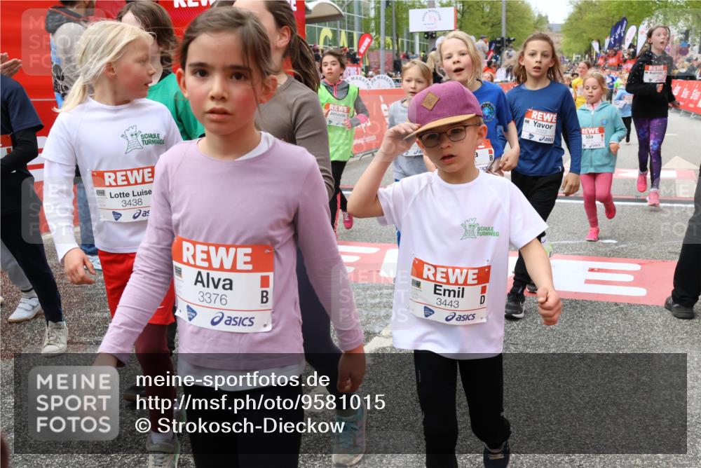 25.04.2026 - Das Zehntel Strokosch-Dieckow http://msf.ph/oto/9581015 25.04.2026 08:59:41 Ziel 1096, 1158, 1409, 1475, 1494, 1940, 2022, 2252, 2255, 2419, 2441, 2465, 2488, 2582, 2771, 2803, 2915, 2955, 3084, 3095, 3376, 3378, 3403, 3412, 3422, 3438, 3443, 3800, 4066, 1096, 1158, 1409, 1475, 1494, 1940, 2022, 2252, 2255, 2419, 2441, 2465, 2488, 2582, 2771, 2803, 2915, 2955, 3084, 3095, 3376, 3378, 3403, 3412, 3422, 3438, 3443, 3800, 4066 meine-sportfotos.de