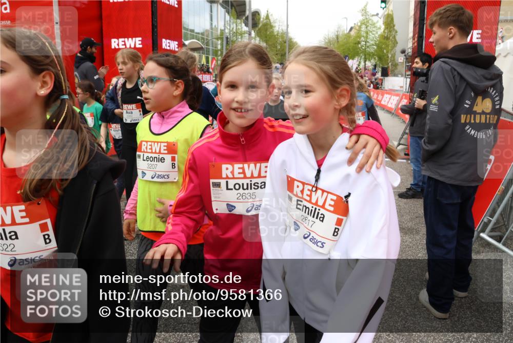 25.04.2026 - Das Zehntel Strokosch-Dieckow http://msf.ph/oto/9581366 25.04.2026 09:00:24 Ziel 1039, 1051, 1067, 1083, 1278, 1283, 1291, 1332, 1334, 1382, 1596, 1612, 2383, 2437, 2635, 2982, 3092, 3098, 3191, 3207, 3343, 3391, 3476, 3571, 3927, 3937, 1039, 1051, 1067, 1083, 1278, 1283, 1291, 1332, 1334, 1382, 1596, 1612, 2383, 2437, 2635, 2982, 3092, 3098, 3191, 3207, 3343, 3391, 3476, 3571, 3927, 3937 meine-sportfotos.de