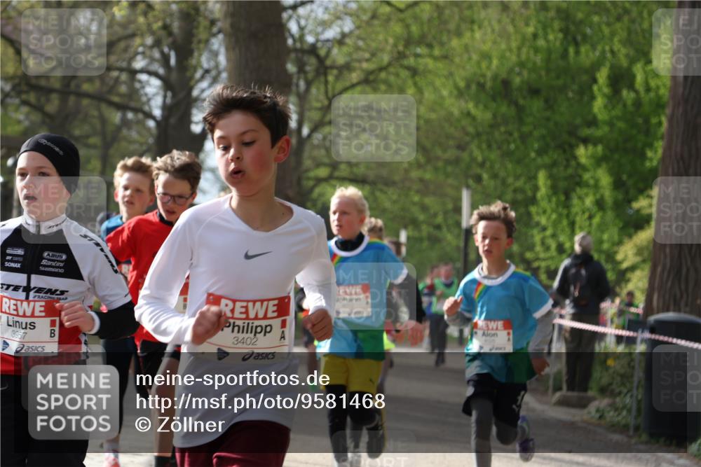 25.04.2026 - Das Zehntel Zöllner http://msf.ph/oto/9581468 25.04.2026 08:38:26 Laufen 8957, 3402 meine-sportfotos.de