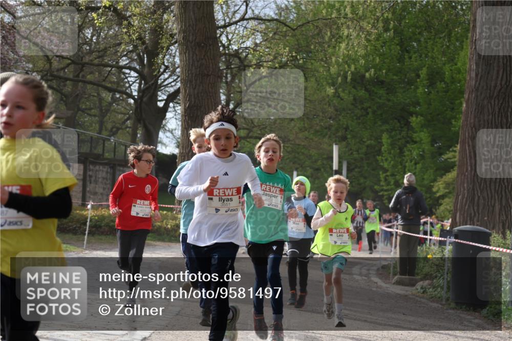25.04.2026 - Das Zehntel Zöllner http://msf.ph/oto/9581497 25.04.2026 08:38:42 Laufen 3551, 2502 meine-sportfotos.de