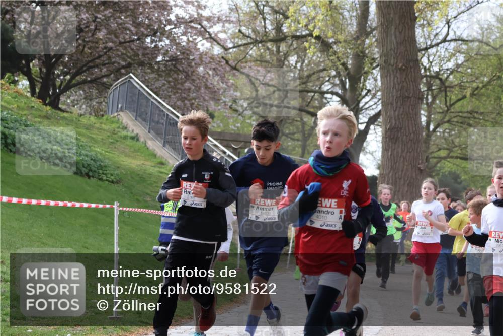 25.04.2026 - Das Zehntel Zöllner http://msf.ph/oto/9581522 25.04.2026 08:38:59 Laufen 2168, 1870, 4010, 2910 meine-sportfotos.de